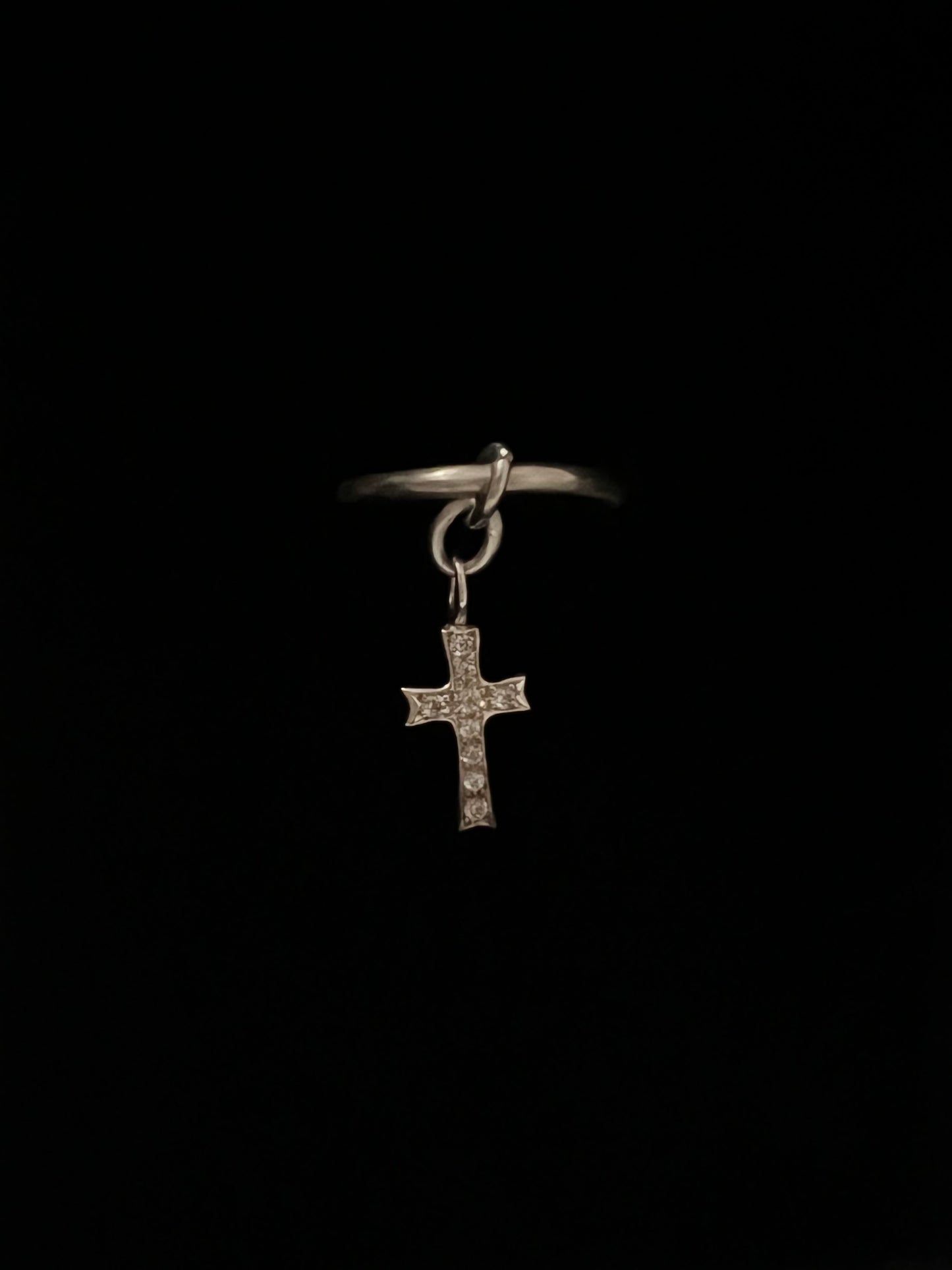 Cross charm ring